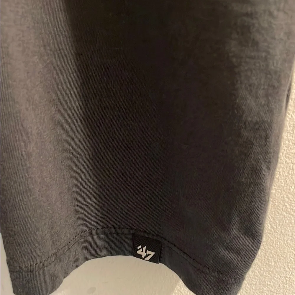 Philadelphia Eagles 47 Brand Charcoal T-Shirt with Logo - Picture 3 of 4